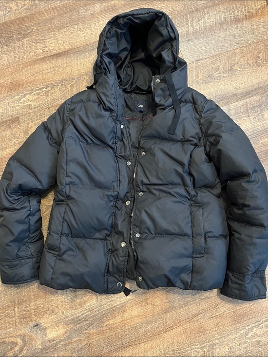 GAP Jackets & Blazers - Gap Black Puffer Hooded Jacket